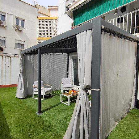 Casa Mallen, Con Amplia Terraza, En El Barrio De Nervion เซบีญา ภายนอก รูปภาพ